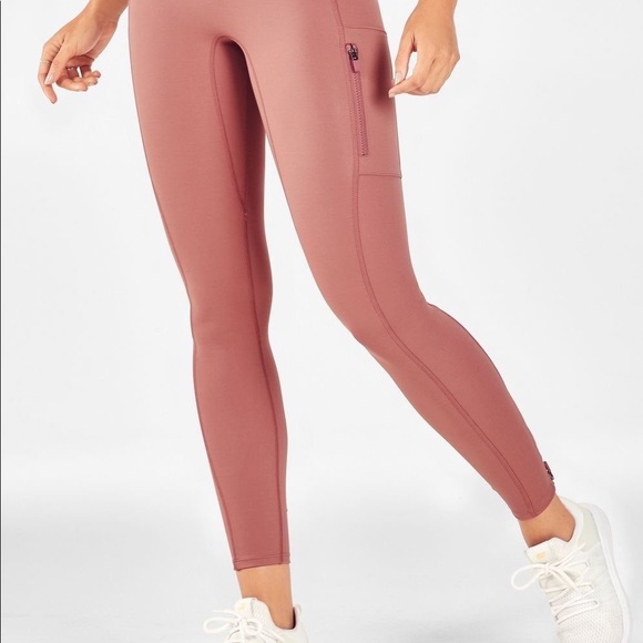 Fabletics Pants - Fabletics Pink Utility Legging Size Small